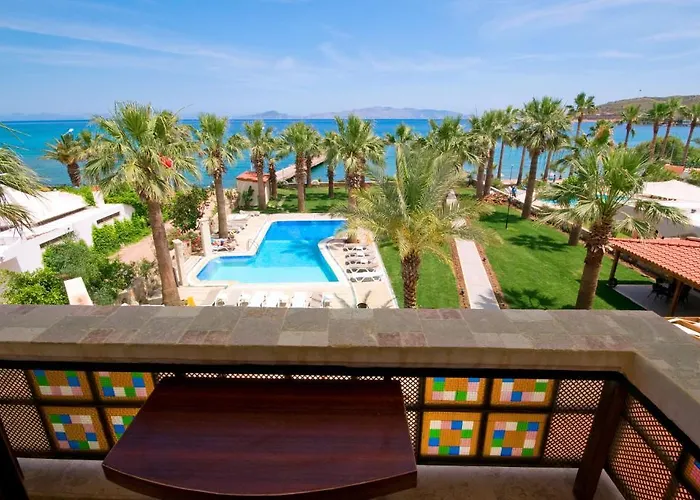 My Marina Select Hotel 2*