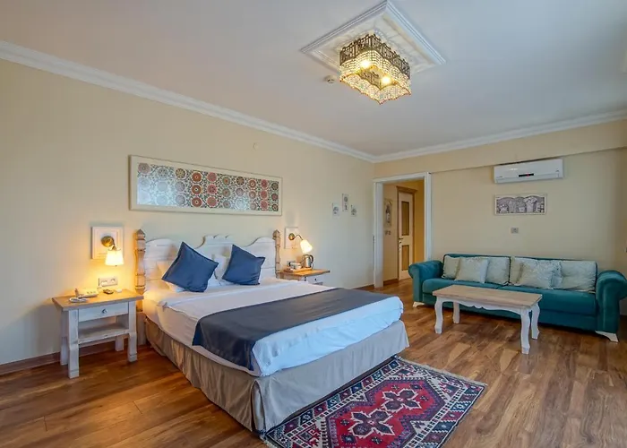 Hotel My Marina Select 2*