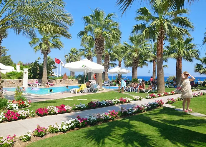 Отель My Marina Select